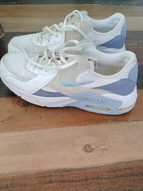 Nike Air Max White Light Blue Gray Retro Sneakers
